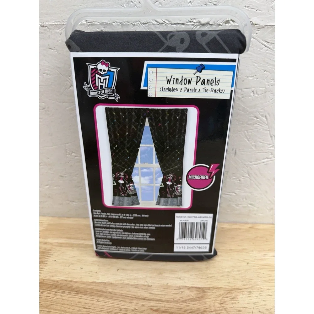 Monster High Window Panels With Tie Backs 2013 82